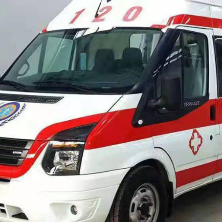 增城非急救护送病人转院租赁救护车的优缺点对比